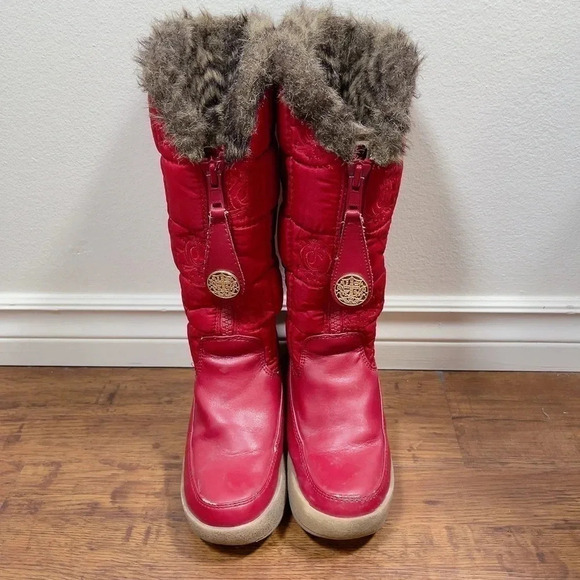 JUICY COUTURE | QUILTED  FAUX FUR SNOWFLURRY LINING WINTER WEDGE BOOTS - Picture 2 of 15